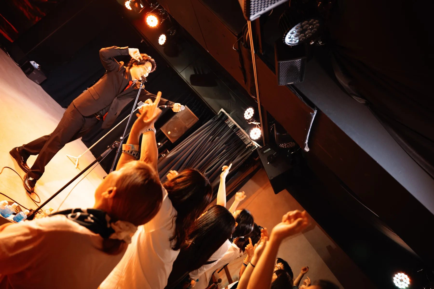 Live House 20